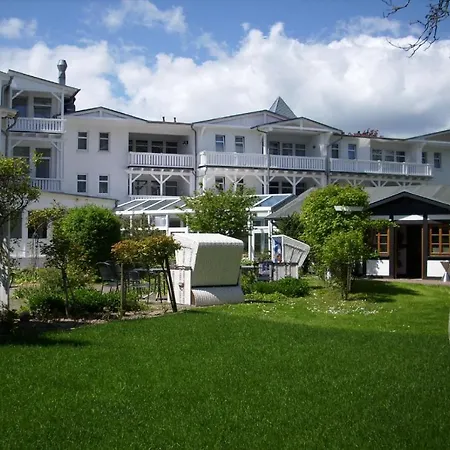 Ostseeperle: Meerblick-apartment Mit Balkon Und Erlebnisbad-zugang